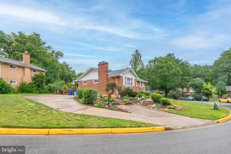 3510 DUKE ST, College Park, MD 20740