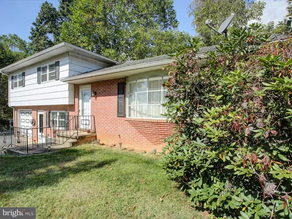 Waynesboro, PA 17268,8655 WAYNE RD