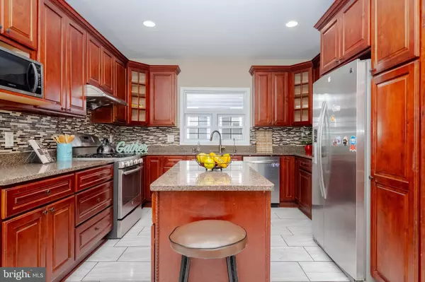 Baltimore, MD 21222,6736 BESSEMER AVE