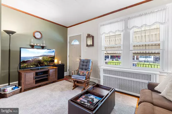 Philadelphia, PA 19111,6237 OAKLEY ST