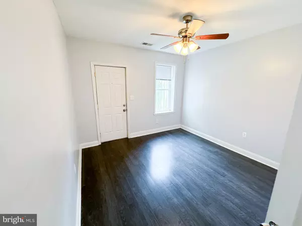 Washington, DC 20001,719 EUCLID ST NW #4