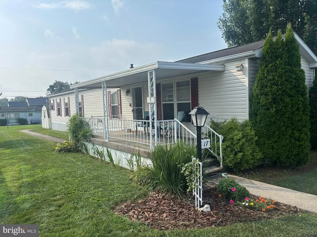 Ephrata, PA 17522,70 SNYDER LN #17