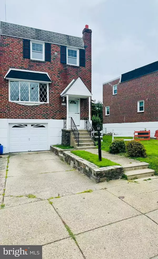 Philadelphia, PA 19154,4374 DEERPATH LN