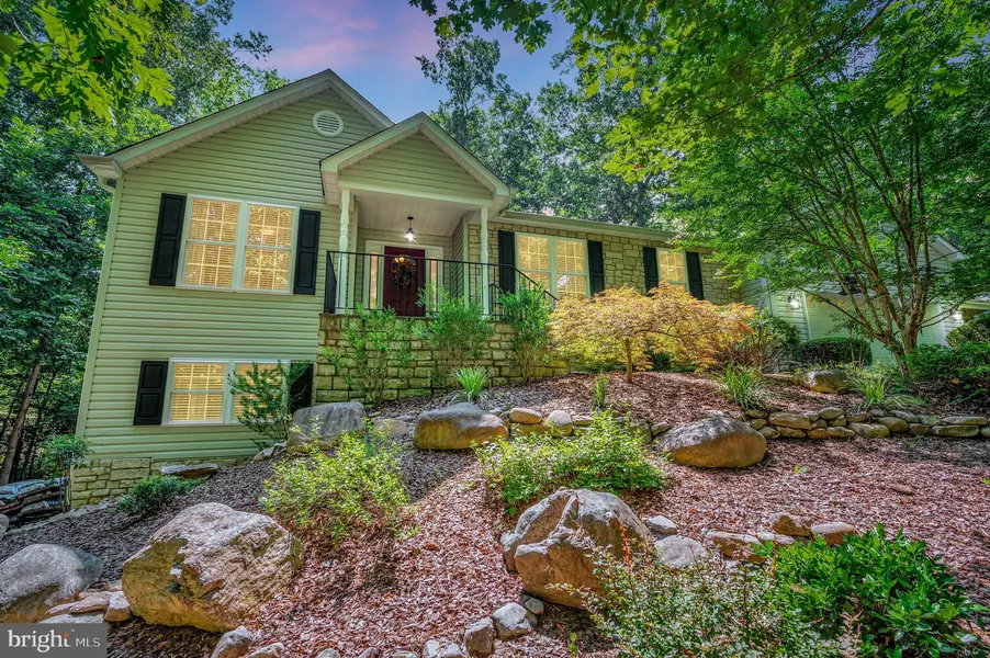 142 LARKSPUR LN, Locust Grove, VA 22508