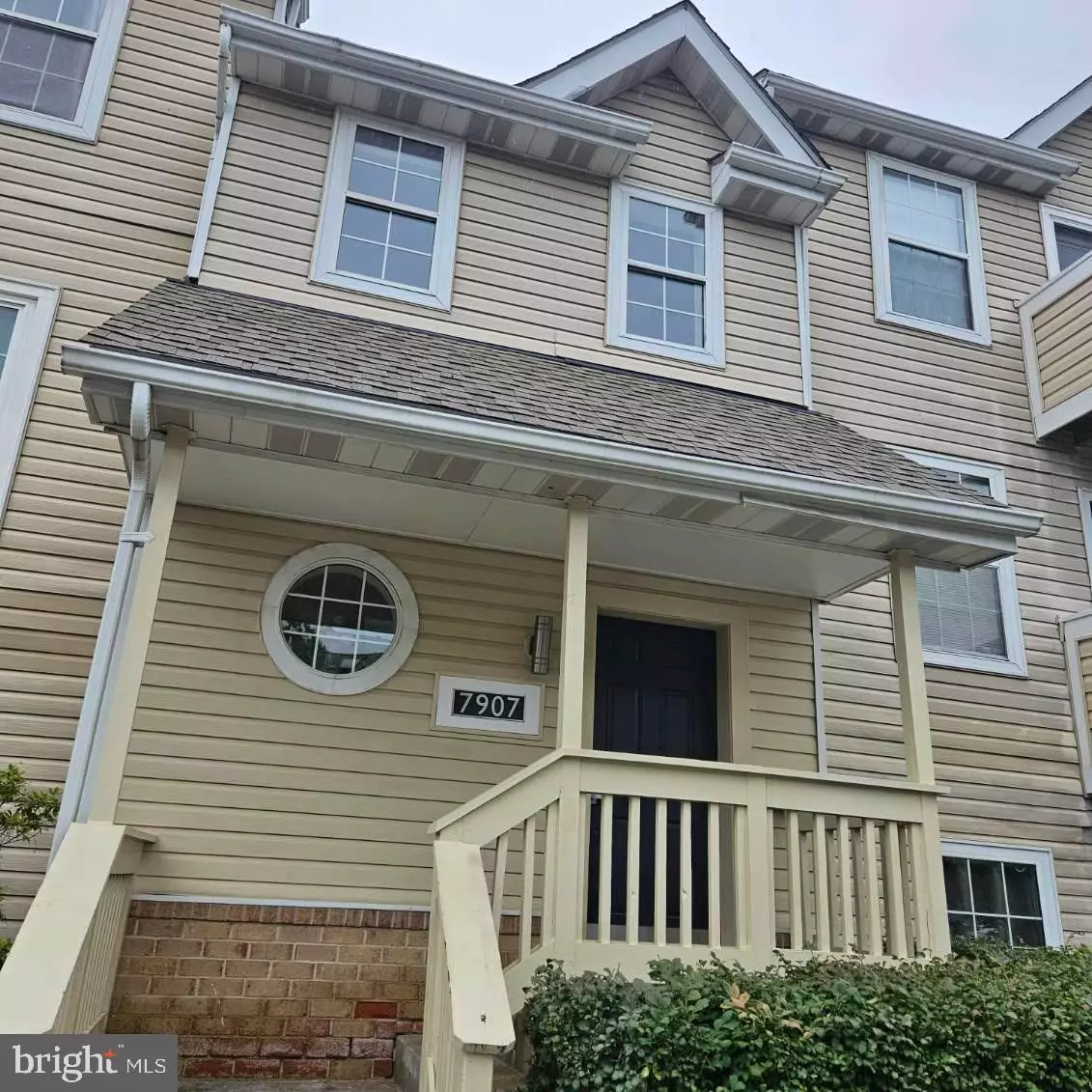 Laurel, MD 20707,7907 CROWS NEST CT #22