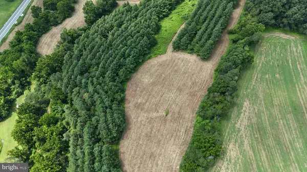 Glenville, PA 17329,0 HIGHLAND LN