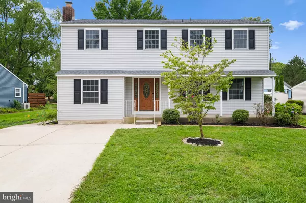 1205 SEVERN AVE, Cherry Hill, NJ 08002