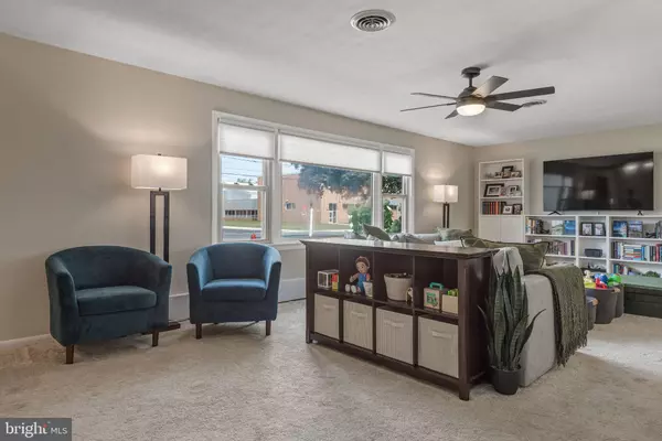 Manheim, PA 17545,170 HERSHEY DR