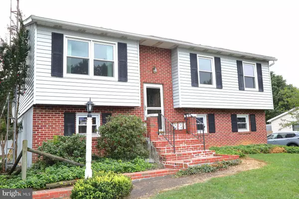 514 GLENN AVE, Mount Joy, PA 17552