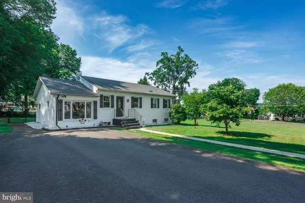 1711 3RD ST, Langhorne, PA 19047
