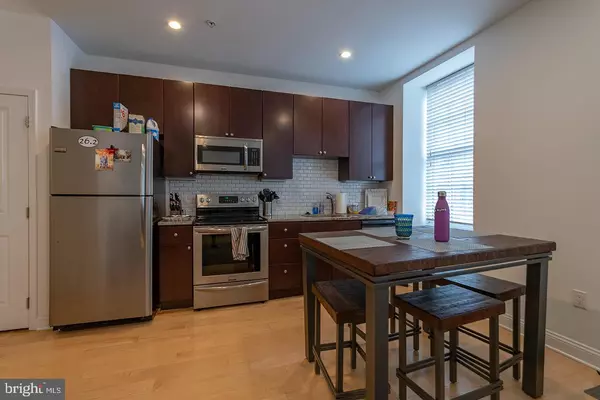 Philadelphia, PA 19107,1311 SPRUCE ST #UNIT 501