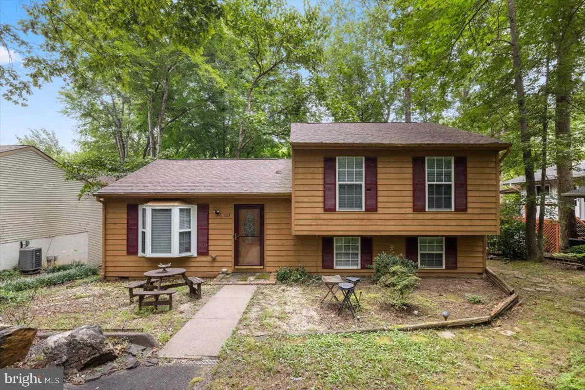Locust Grove, VA 22508,115 INDIAN HILLS RD