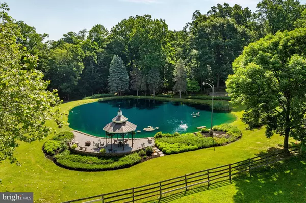 York, PA 17402,4338 OLD ORCHARD RD