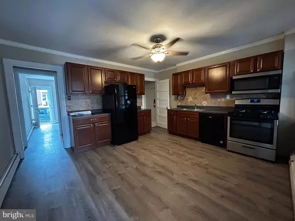 Bridgeport, PA 19405,73 W 5TH ST