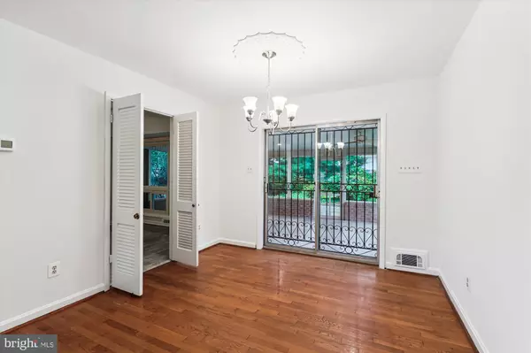 Bethesda, MD 20817,9902 CARNEGIE TER