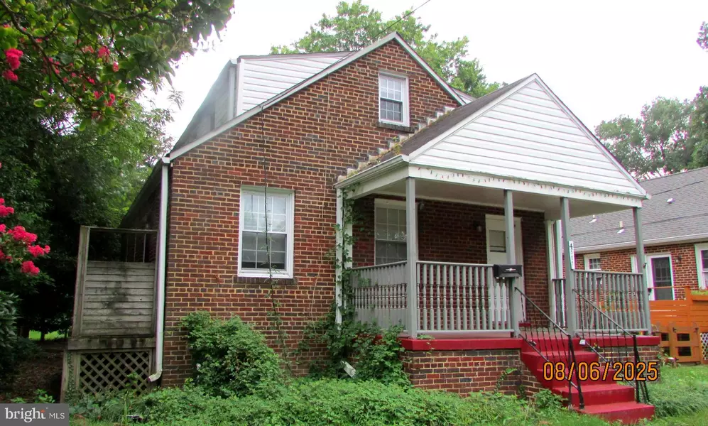 4807 HARVARD RD, College Park, MD 20740