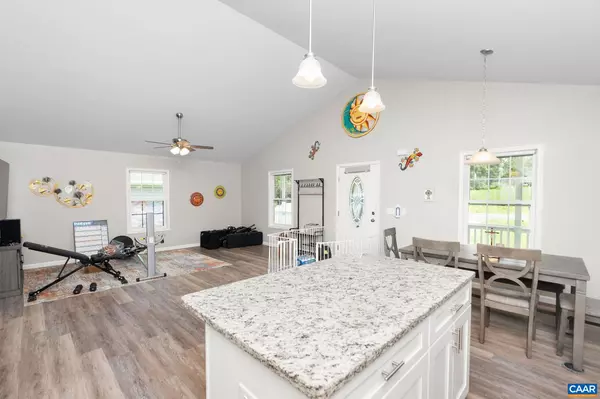 Elkton, VA 22827,17160 MT PLEASANT RD