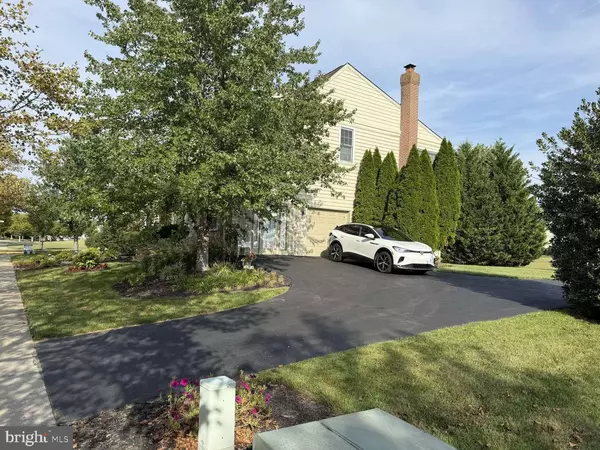 Middletown, DE 19709,448 SPRING HOLLOW DR