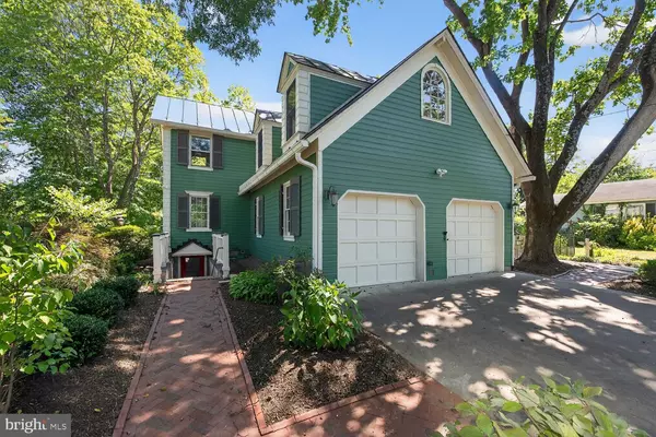 Hamilton, VA 20158,100 E COLONIAL HWY