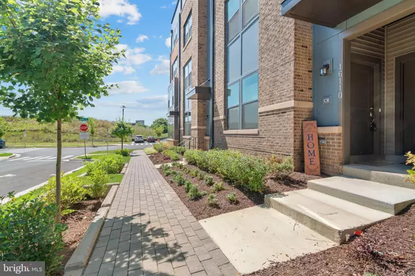 16110 CONNORS #95, Rockville, MD 20855