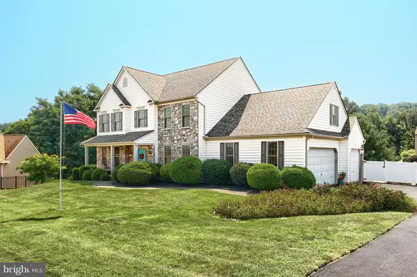 York, PA 17402,4220 PEACH ORCHARD HOLW