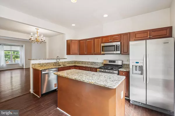 Manassas, VA 20109,10556 FALKIRK WAY