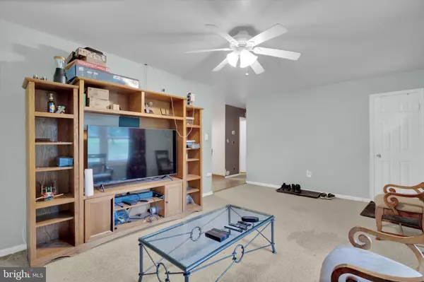 Washington, DC 20019,728 49TH ST NE