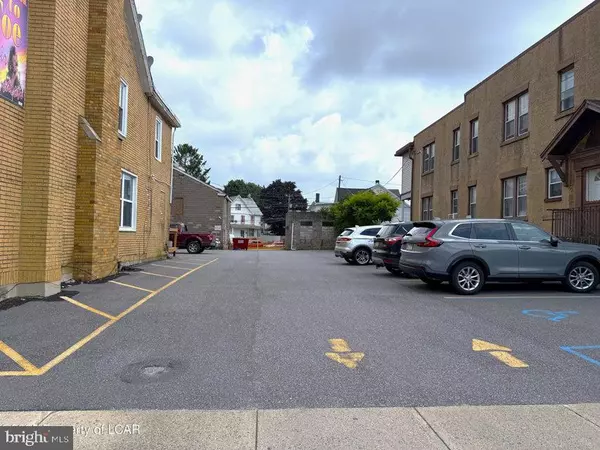 West Hazleton, PA 18202,29 W BROAD ST