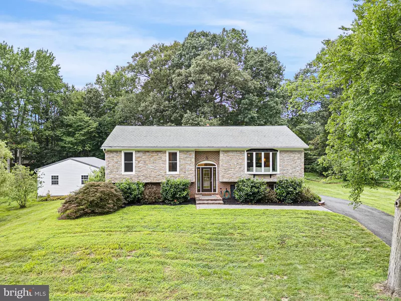 652 CLIFTON DR, Bear, DE 19701