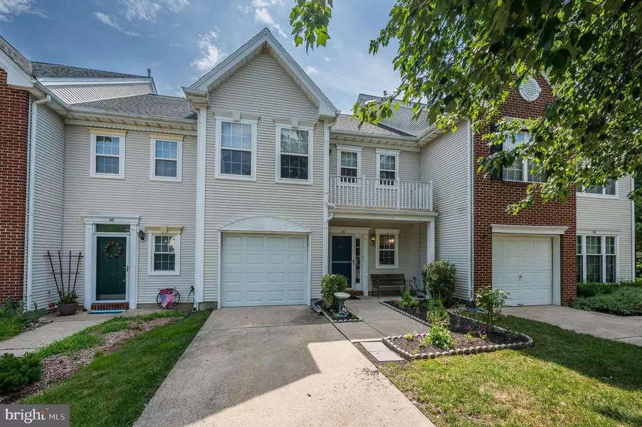 35 WILLIAM PENN CIR, Medford, NJ 08055