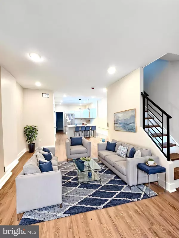 Philadelphia, PA 19142,6352 REEDLAND ST