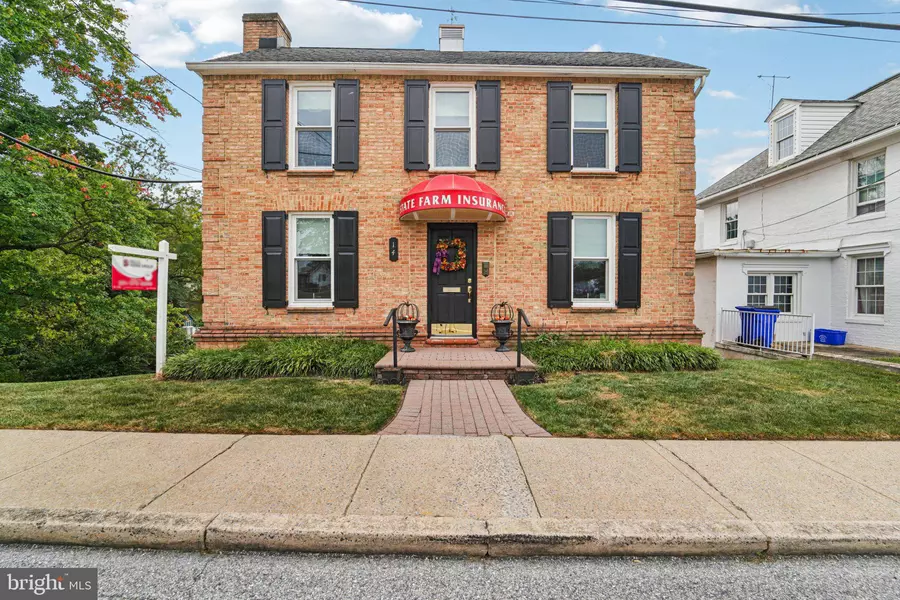 14 PARK AVE, Mount Airy, MD 21771