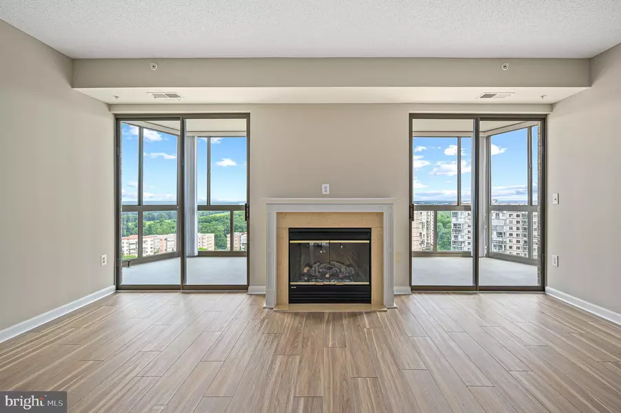 19365 CYPRESS RIDGE TER #1111, Leesburg, VA 20176
