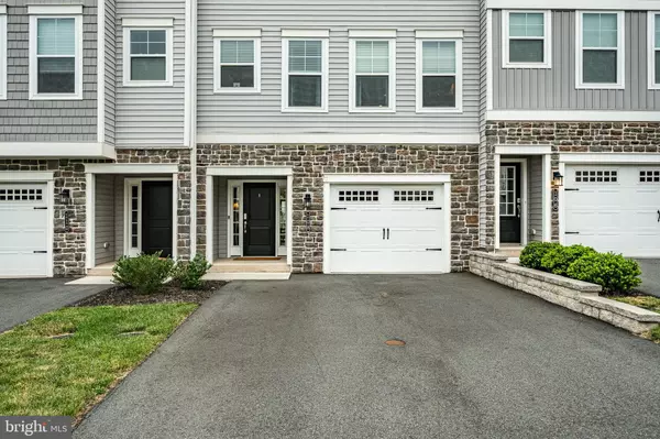 Royersford, PA 19468,108 HARLAND AVE
