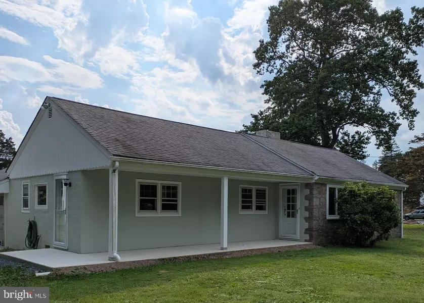 3157 N SUGAN RD, Solebury, PA 18963