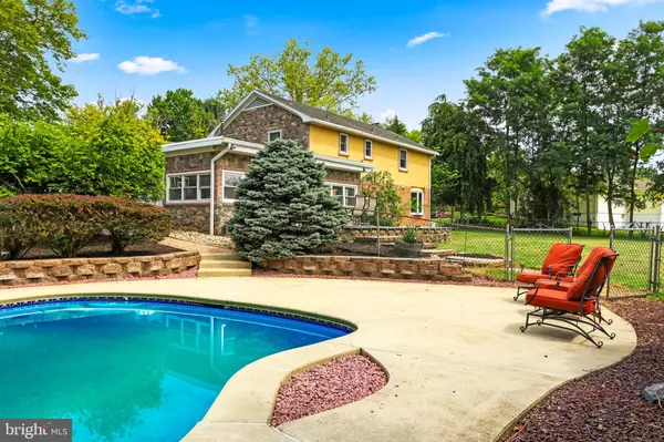 Easton, PA 18045,3660 SOUTHWOOD DR