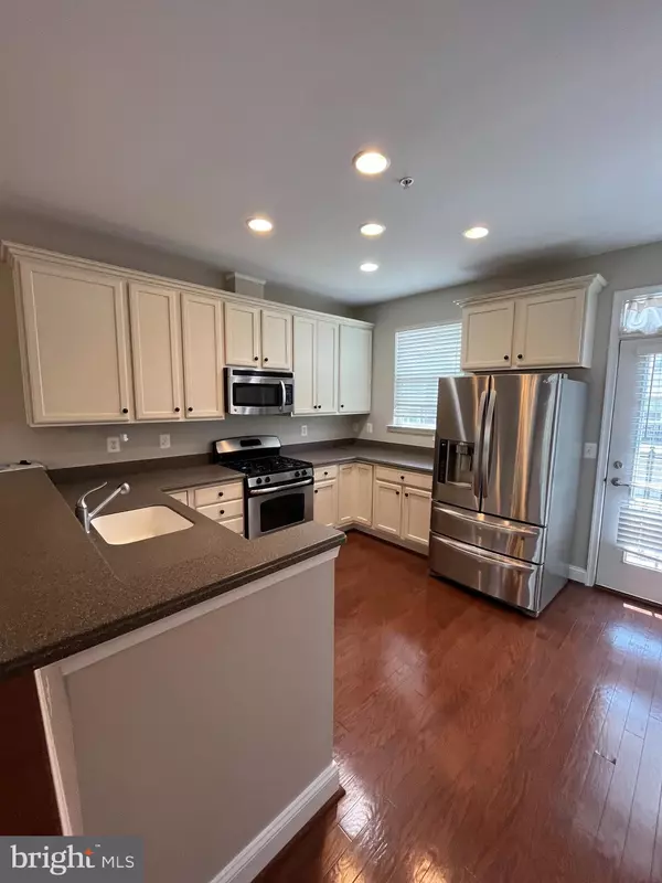 Ellicott City, MD 21043,5713 ROSANNA PL
