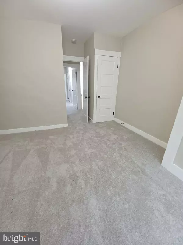 Baltimore, MD 21205,711 N STREEPER ST