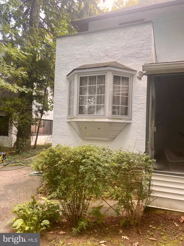 Havertown, PA 19083,624 LAWSON AVE