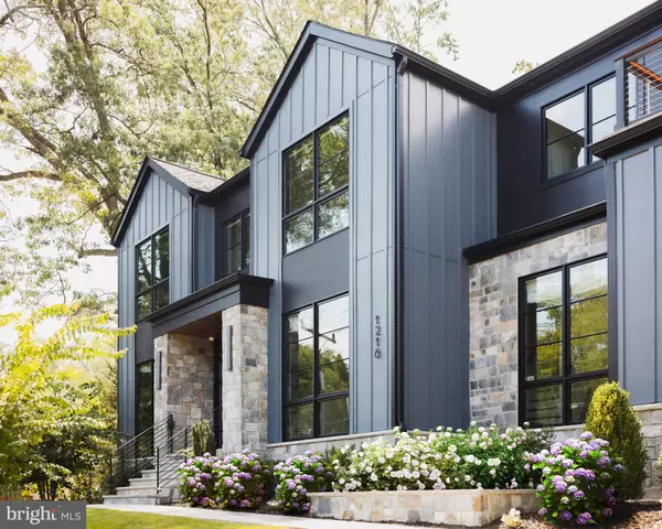 Mclean, VA 22101,1216 EARNESTINE ST