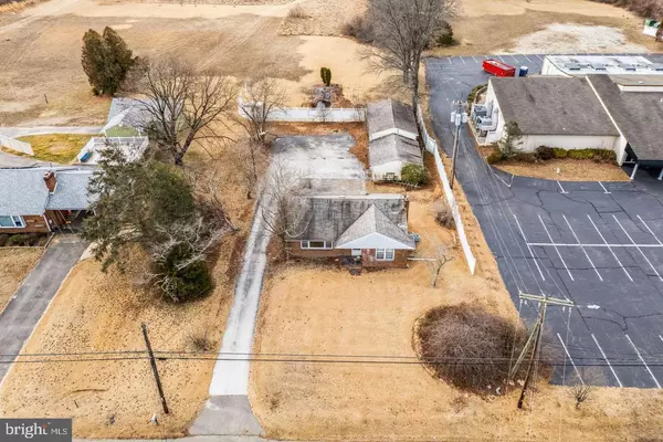 Williamstown, NJ 08094,2393 S BLACK HORSE PK