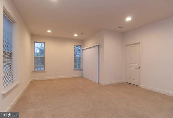 Pasadena, MD 21122,405 BRIGHT STAR PATH