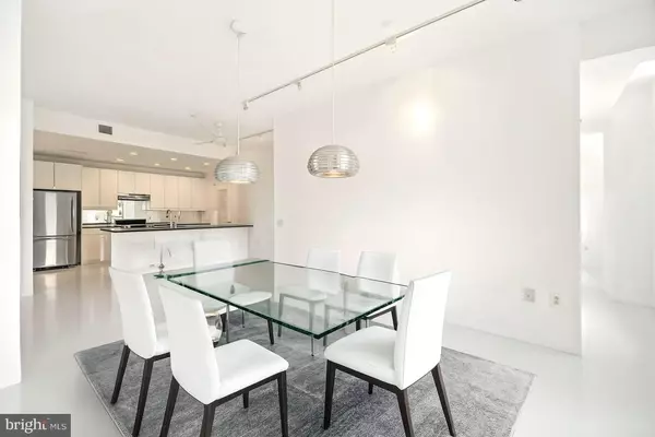 Philadelphia, PA 19103,1600 ARCH ST #1809