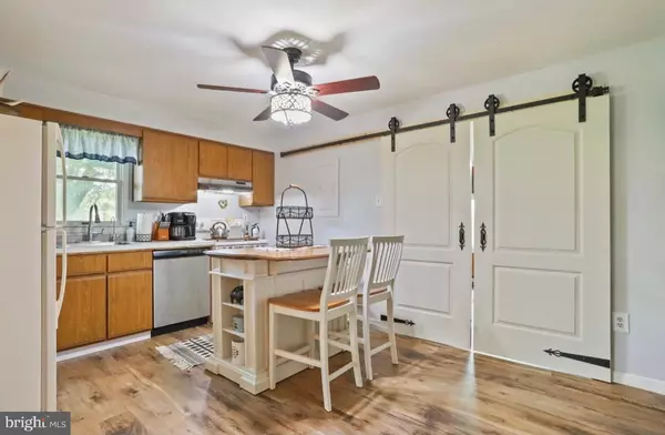 Springfield, WV 26763,161 BEACH RD