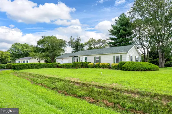 Harbeson, DE 19951,2 FALCON CREST DR