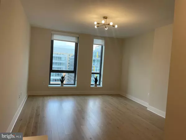 Washington, DC 20003,1211 VAN ST SE #1010