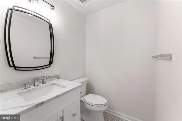 Media, PA 19063,317 N OLIVE ST