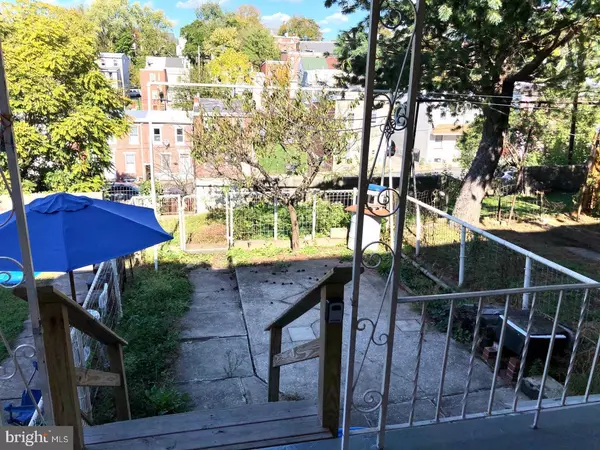 Norristown, PA 19401,439 SANDY ST