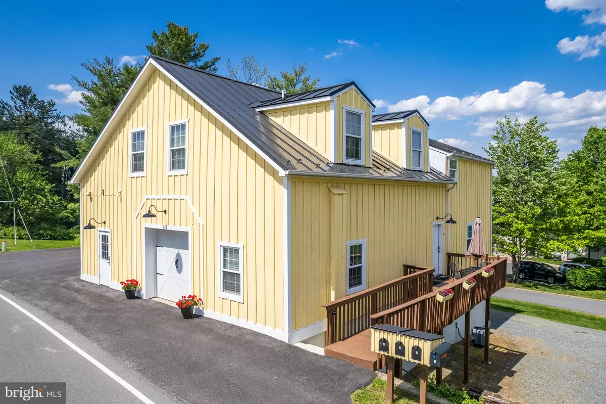 Purcellville, VA 20132,222 N 21ST ST #1