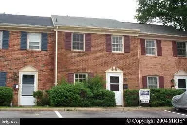 413 OLDE GREENWICH CIR, Fredericksburg, VA 22408